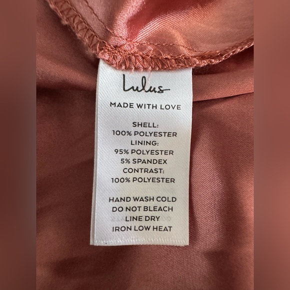 NWT | Lulus | Perfected Elegance Mauve Satin Pleated Strapless Maxi Dress | Sz M - Picture 8 of 10